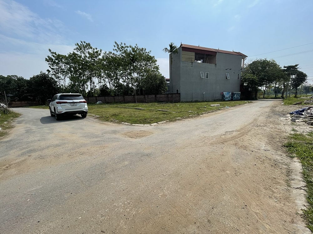 Lo Goc Khu 26 Lo Linh Son 3